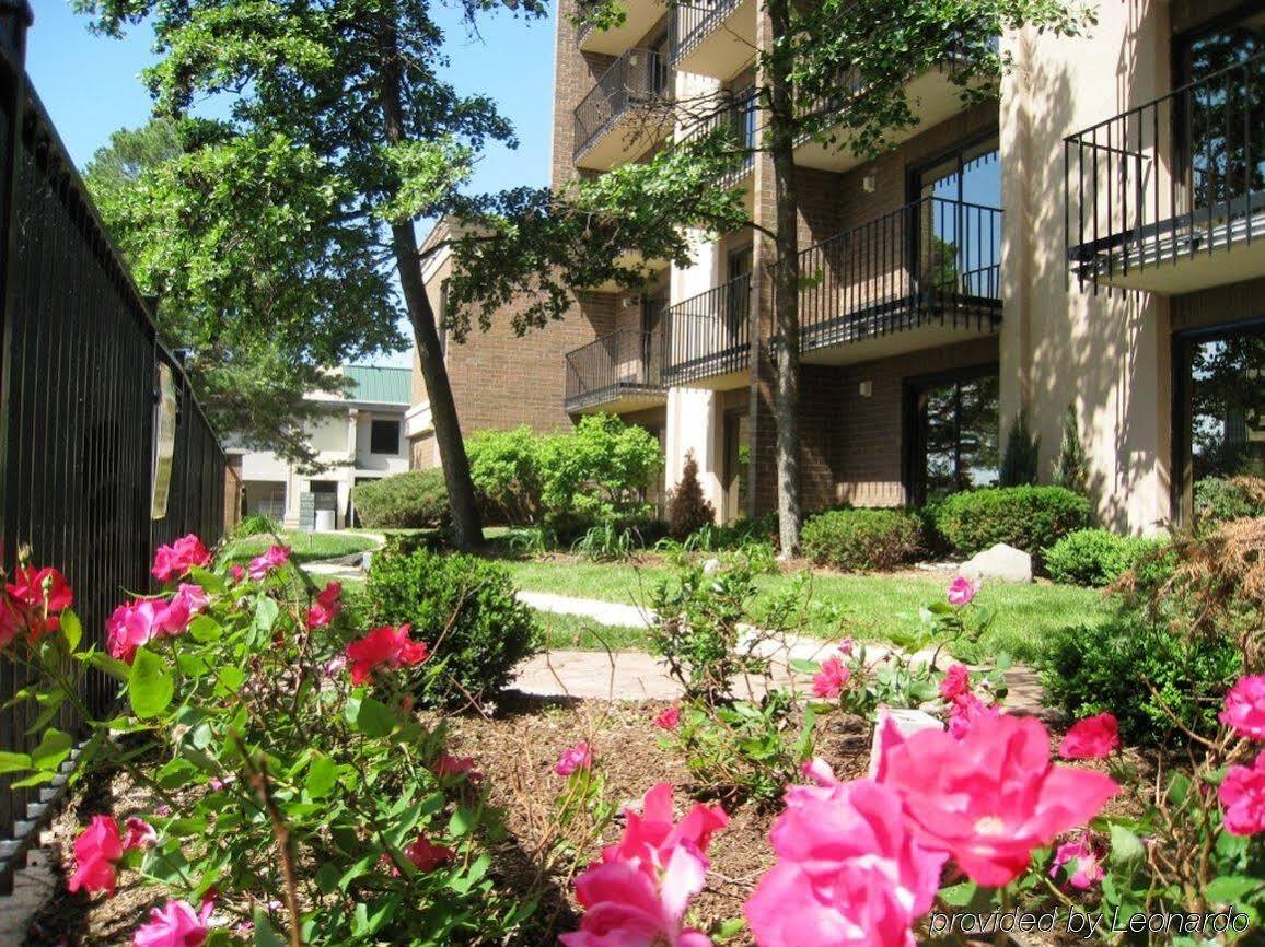 Holiday Inn Express Schaumburg-Rolling Meadows By Ihg Exterior foto